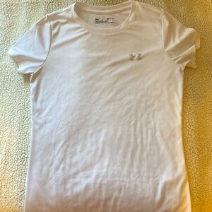 Womens white under armor dry fit shirt
